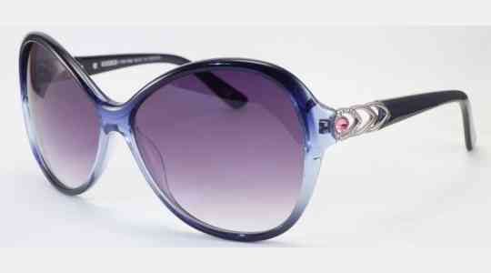 TOTAL LUXURY 26
